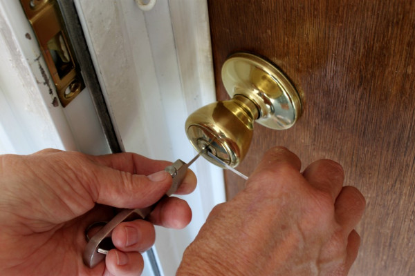 What skills do you need to be a locksmith? post thumbnail image