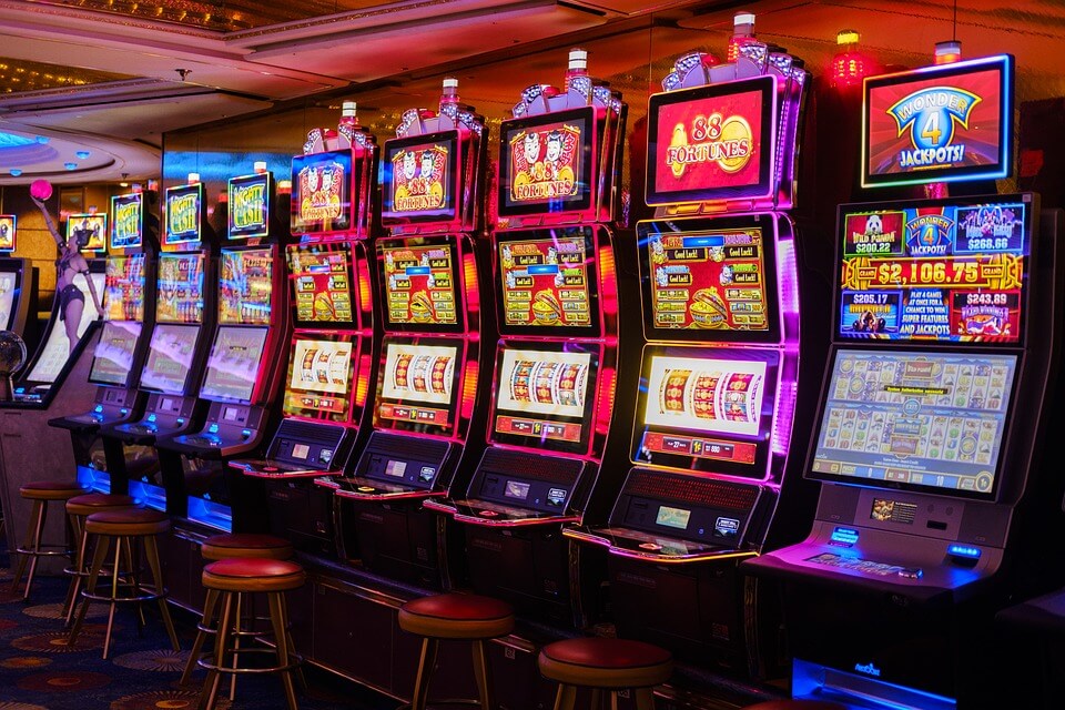 Evolution of Slots: From Classic 3-Reel Games to Modern Video Slots post thumbnail image